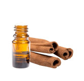 Cinnamon Oil (Roghan e Darcheeni) – Herbal Oil for Digestion, Skin & Hair | Hafiz Pansar