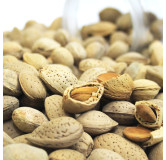 Almonds Whole (Badam Gurbandi)